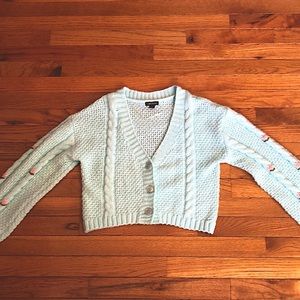 Button up sweater-Baby blue